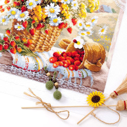 Cross stitch kit  Honey Flavor 32 x 40 cm 100-181