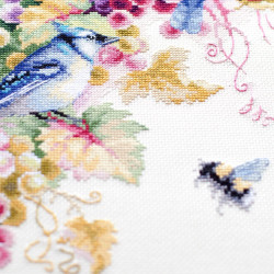 Cross stitch kit  Blue Jay and Grapes 25 x 35 cm 130-022