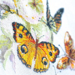 Cross stitch kit  Butterflies and Apples 21 x 27 cm 130-052