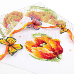 Cross stitch kit  Red Tulip 11 x 11 cm 150-010