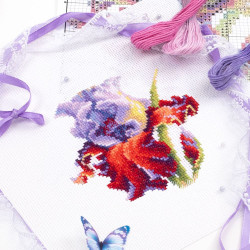 Cross stitch kit  Iris 11 x 11 cm 150-011