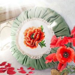Cross stitch kit  Poppy 11 x 11 cm 150-012