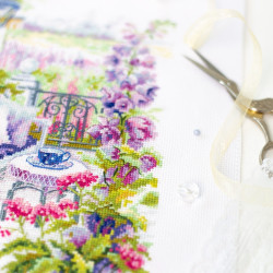 Cross stitch kit  Cozy Terrace 21 x 27 cm 210-067 MN-210-067