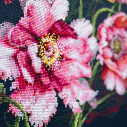 Cross stitch kit  The Mystery of Poppies 40 x 30 cm 210-192