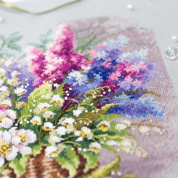 Cross stitch kit  Lilies of the Valley and Lilac 28 x 23 cm 210-305