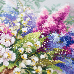 Cross stitch kit  Lilies of the Valley and Lilac 28 x 23 cm 210-305