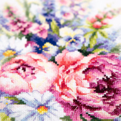 Cross stitch kit  Bouquet with Peonies 19 x 26 cm 210-310 MN-210-310