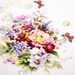 Cross stitch kit  Summer Flowers 19 x 26 cm 210-311