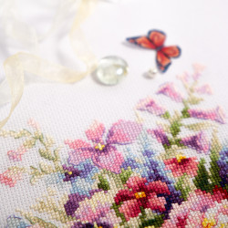 Cross stitch kit  Summer Flowers 19 x 26 cm 210-311