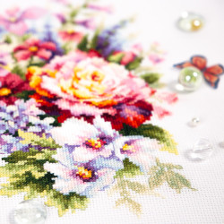 Cross stitch kit  Summer Flowers 19 x 26 cm 210-311