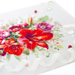 Cross stitch kit  Amaryllis Bouquet 36 x 27 cm 210-314