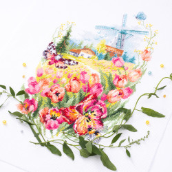 Cross stitch kit  Tulips of Holland 18 x 29 cm 210-350