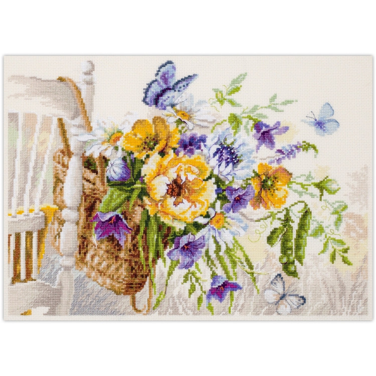 Cross stitch kit  Summer Basket 38 x 28 cm 210-502