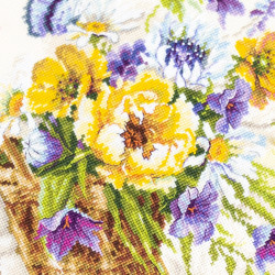 Cross stitch kit  Summer Basket 38 x 28 cm 210-502