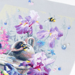 Cross stitch kit  Garden Fountain 28 x 37 cm 210-751