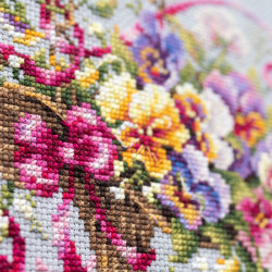 Cross stitch kit  Pansy Bouqet 21 x 15 cm 219-377