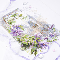 Cross stitch kit  Fragrance of Clematis 20 x 26 cm 250-064
