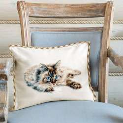 Cross stitch kit  Fluffy Happiness 28 x 18 cm 260-170