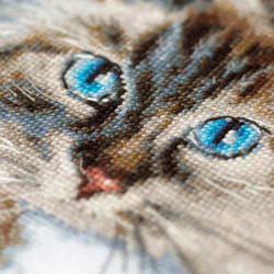 Cross stitch kit  Fluffy Happiness 28 x 18 cm 260-170