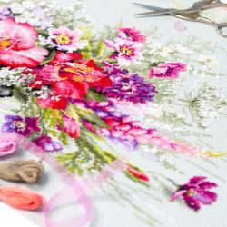 Cross stitch kit  Country Bouquet 40 x 25 cm 510-228