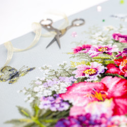 Cross stitch kit  Country Bouquet 40 x 25 cm 510-228