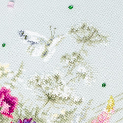 Cross stitch kit  Country Bouquet 40 x 25 cm 510-228