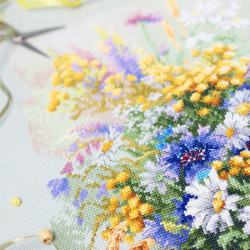 Cross stitch kit  On the Forest Glade 32 x 40 cm 510-230