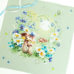 Cross stitch kit  Meadow Stories. Snail 26 x 26 cm 510-352