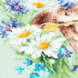 Cross stitch kit  Meadow Stories. Snail 26 x 26 cm 510-352