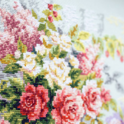 Cross stitch kit  Melodies of Paris 40 x 31 cm 520-560