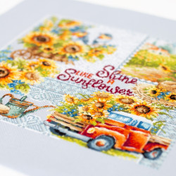 Cross stitch kit  Shine like a Sunflower! 26 x 26 cm 540-704