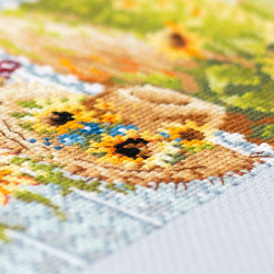 Cross stitch kit  Shine like a Sunflower! 26 x 26 cm 540-704