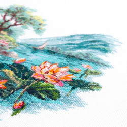 Cross stitch kit  Blooming Lotuses 22 x 26 cm 70-01