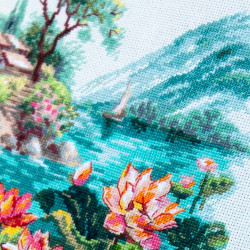 Cross stitch kit  Blooming Lotuses 22 x 26 cm 70-01