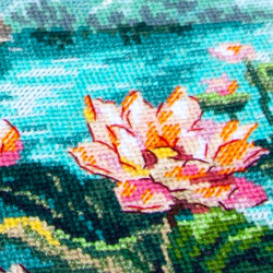 Cross stitch kit  Blooming Lotuses 22 x 26 cm 70-01