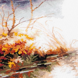 Cross stitch kit  White Heron 26 x 26 cm 70-09