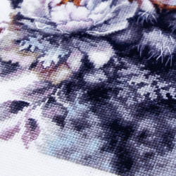 Cross stitch kit  The White Tiger 24 x 26 cm 70-14