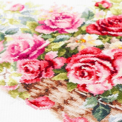 Cross stitch kit  Basket with Roses 40 x 26 cm 70-19