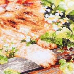 Cross stitch kit  The Ginger Cat 26 x 26 cm 70-22