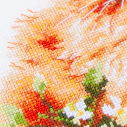 Cross stitch kit  The Ginger Cat 26 x 26 cm 70-22
