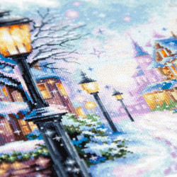 Cross stitch kit Snow in the City 26 x 26 cm 70-35