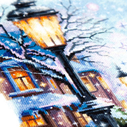 Cross stitch kit Snow in the City 26 x 26 cm 70-35
