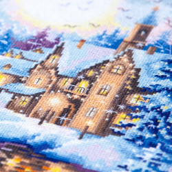 Cross stitch kit  Silent Night 26 x 26 cm 70-36