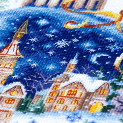Cross stitch kit  Christmas Bauble 20 x 26 cm 70-37