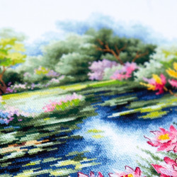 Cross stitch kit  The Water Lily Pond 26 x 26 cm 70-38