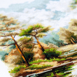Cross stitch kit  Forest Lake 26 x 26 cm 70-39