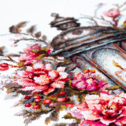 Cross stitch kit  Lantern in Bloom 26 x 26 cm 70-44