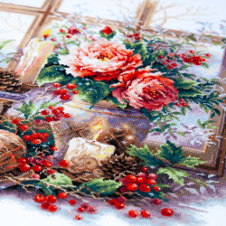Cross stitch kit  The Luxury of Winter Evenings 40 x 40 cm 70-46