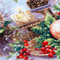Cross stitch kit  The Luxury of Winter Evenings 40 x 40 cm 70-46