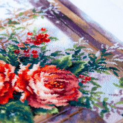 Cross stitch kit  The Luxury of Winter Evenings 40 x 40 cm 70-46